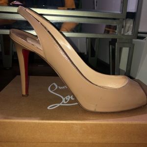 Christian Louboutin size 39.5 peep toe pumps 100mm
